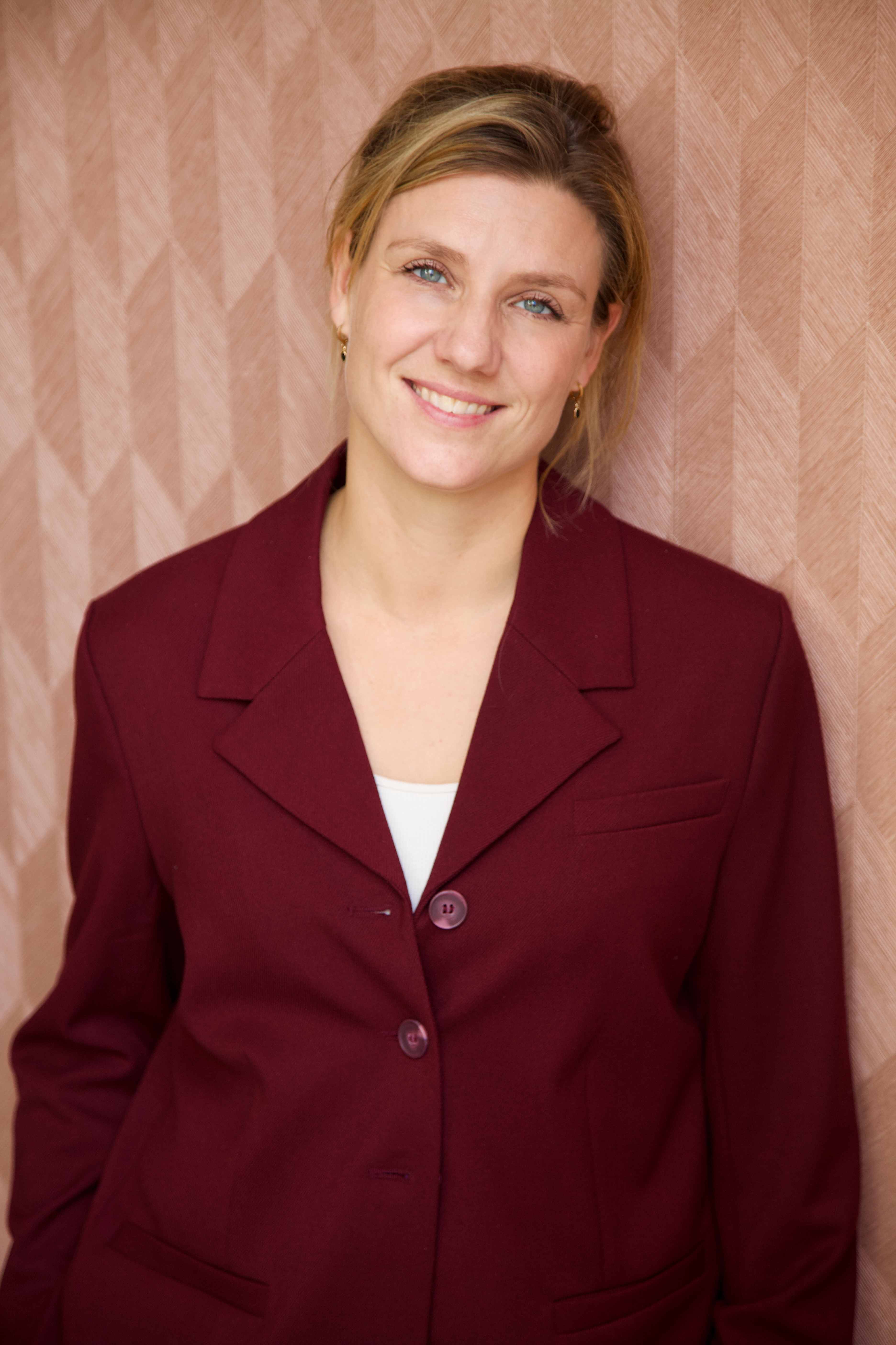 Joyce Kalwij - Interim Directeur